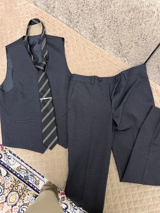 Костюм мужской