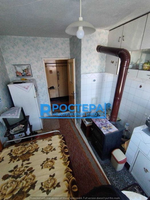 Район Пазара!!! Четиристаен Тухлен Апартамент!!! Етаж Трети!!!