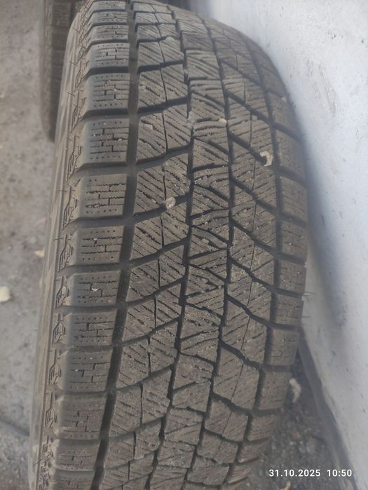 225/55/18 Алфард