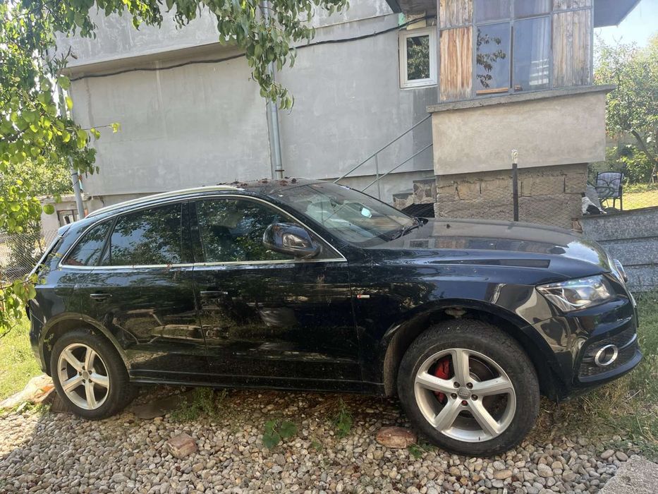 Ауди Q5 на части
