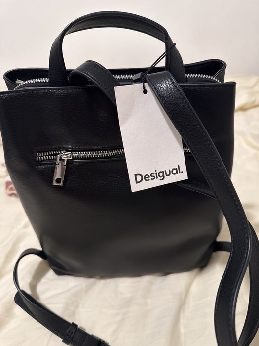 Дамска раница от кожа