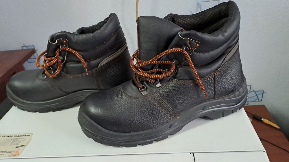 Ботинки рабочие 44 размер