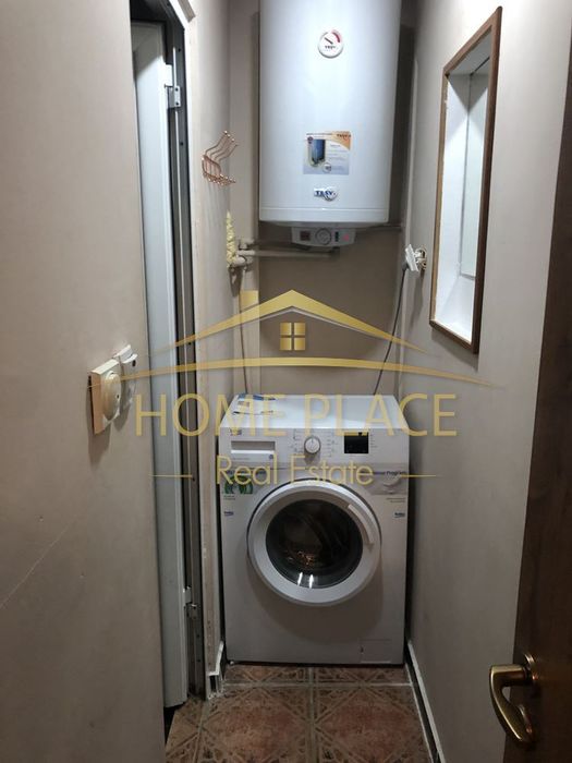 Дава се под наем Едностаен апартамент в Варна, Център - 38 кв.м за 359.04 € - Снимка #4