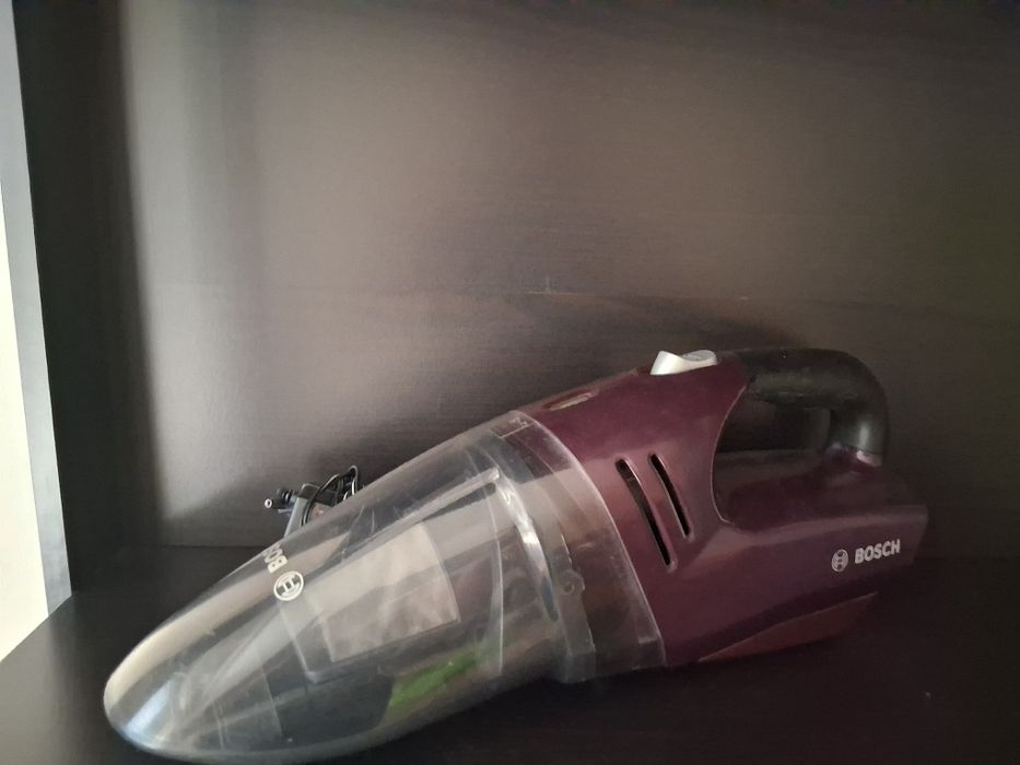 Разпродажба 30лв - Ръчна прахосмукачка Bosch