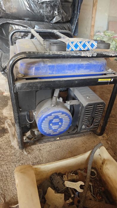 Продам бензиновый генератор Mateus MS 01107