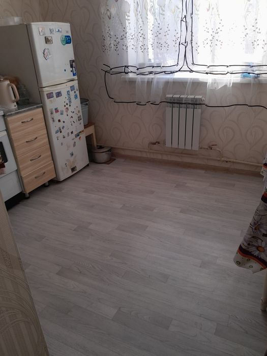 Продам квартиру в п. Глубокое.