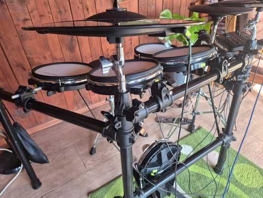 Set Tobe Electronice Millenium MPS-750X E-Drum Mesh SE Bundle