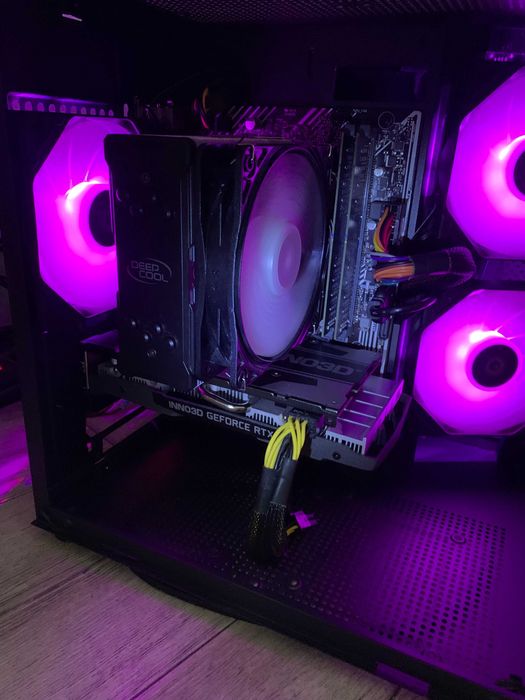 PC RTX 2060 super / i5-10400f