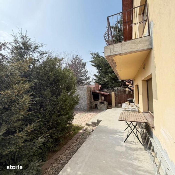 Vanzare Vila Individuala /Bragadiru str Mracineni/teren 500mp