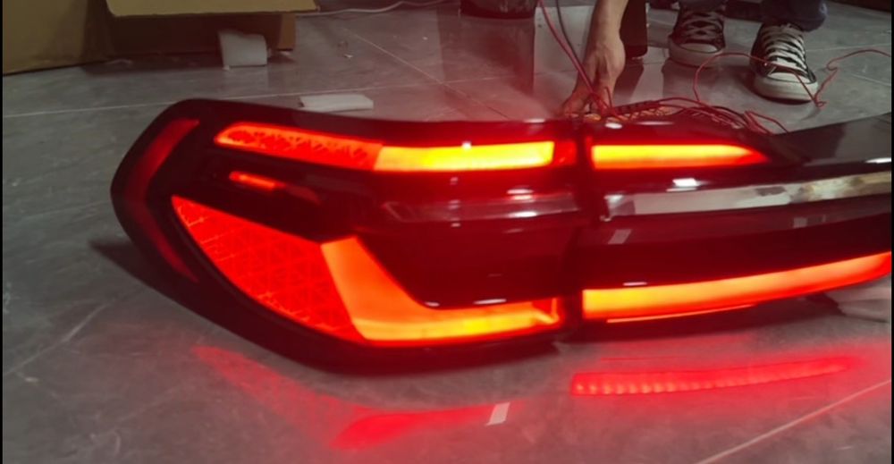X7 G07 Стопове LCI дизайн Bmw стоп лайсна ляв стоп десен Facelift