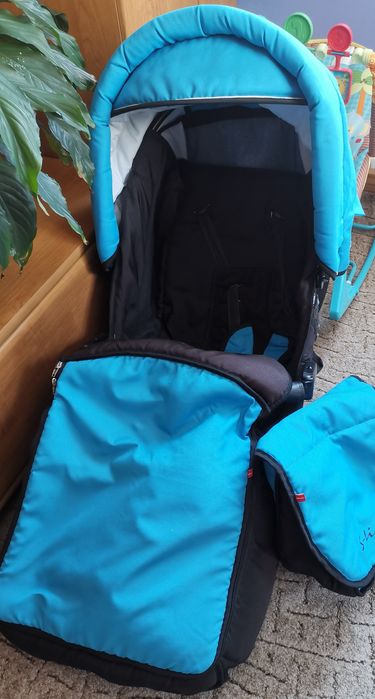 Детска количка 3 в 1