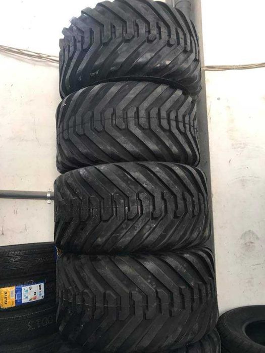 400/60-15.5 anvelope remorca baloti tubeless camera de aer jante 13x15.3 implement avem mai multe modele si ply 16 18 20 22