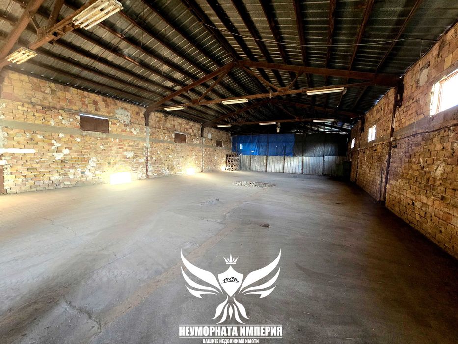 Под наем помещение 150кв.м. за склад/леко производсто/сервиз/хале в Асеновград индустрилана зона