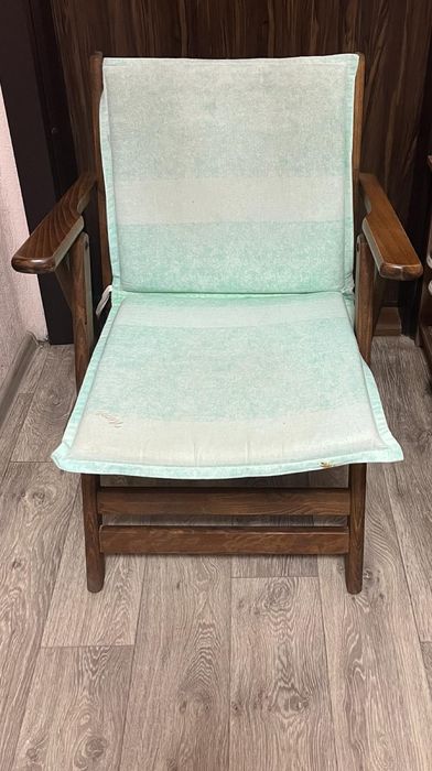 —Дървени Сгъваеми Столове—