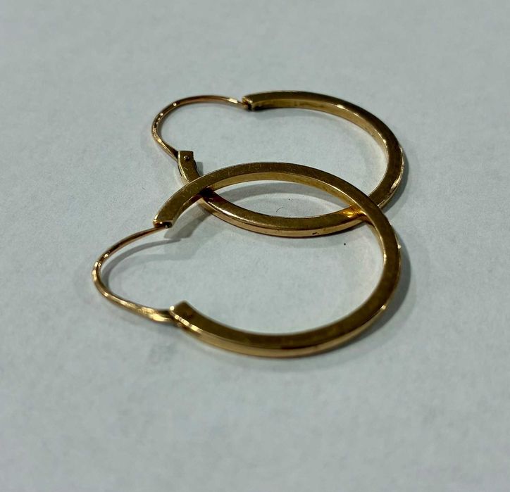 Продавам Златни обеци 3.8 грама 14 карата