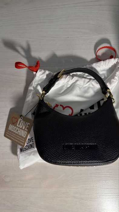 Love Moschino дамска чанта, черна, нова с етикет
