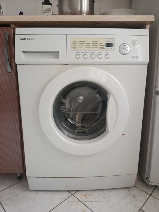 Продам стиральную машинку