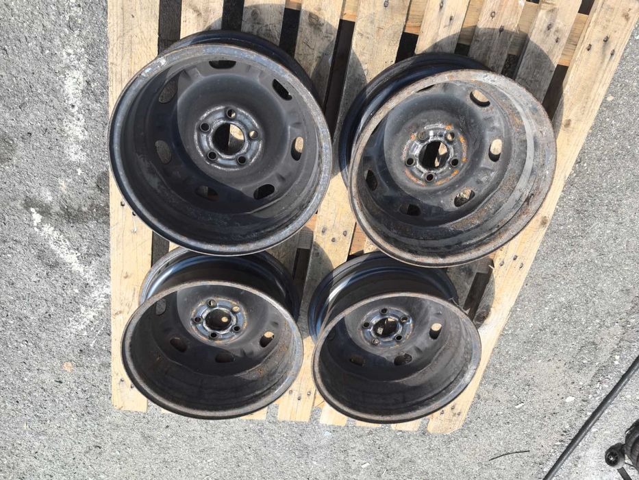 14 цола 5 х 100 мм Шкода Румстер - 6 Инча / ЕТ 37