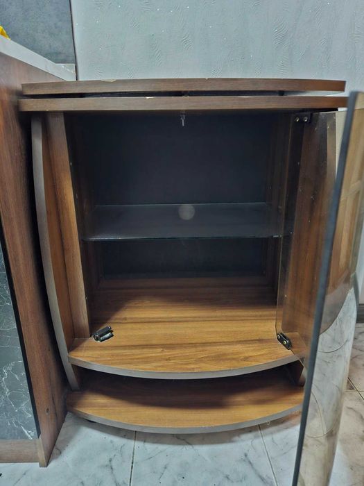 Тв. Шкаф или  мултифункционален