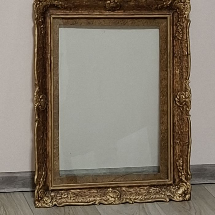 Vând ramă pentru tablou