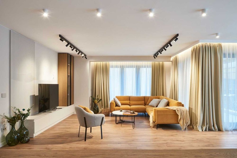 Дава се под наем Четиристаен апартамент в София, Оборище - 170 кв.м за 2500 € - Снимка #1