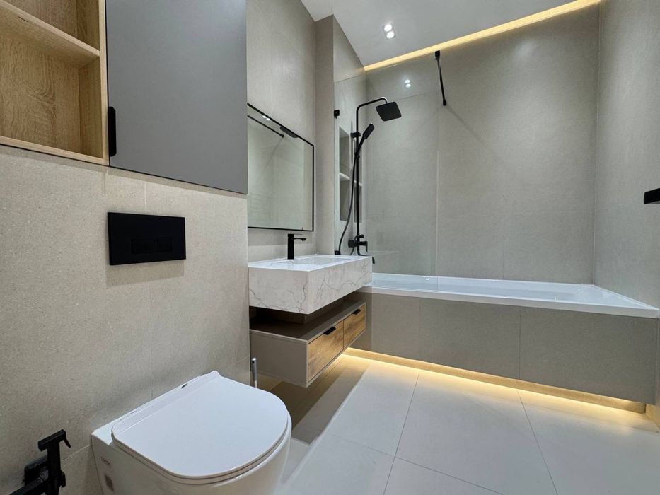 ЖК Akay City Кары Ниязова Дархан Продается 3х ком 117м2