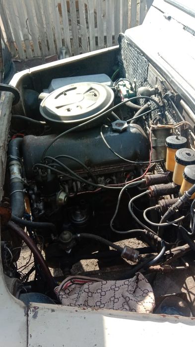 Продам автомобиль ЛуАЗ.