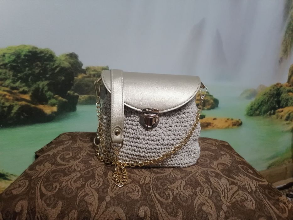 Ръчно направено бижу