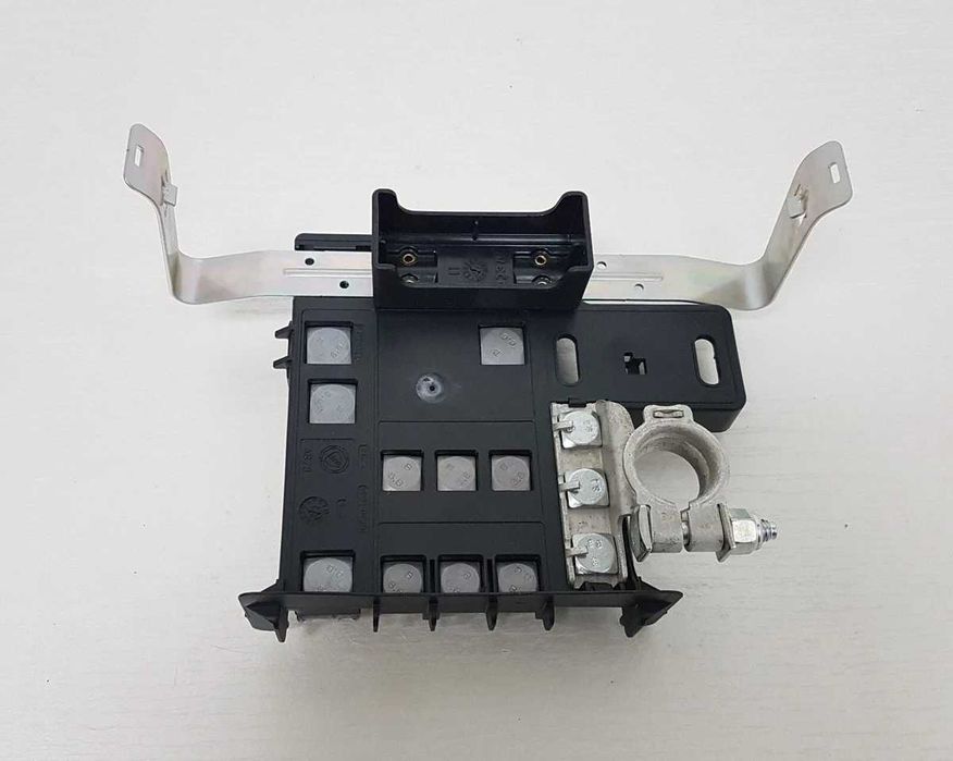 Borna Clemă cablu bornă baterie Iveco Daily   2006-2014 cod 69500831