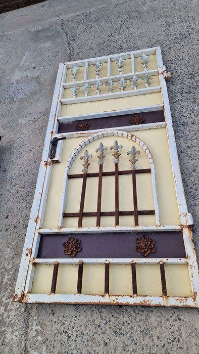 Ворота с двумя колиткоми