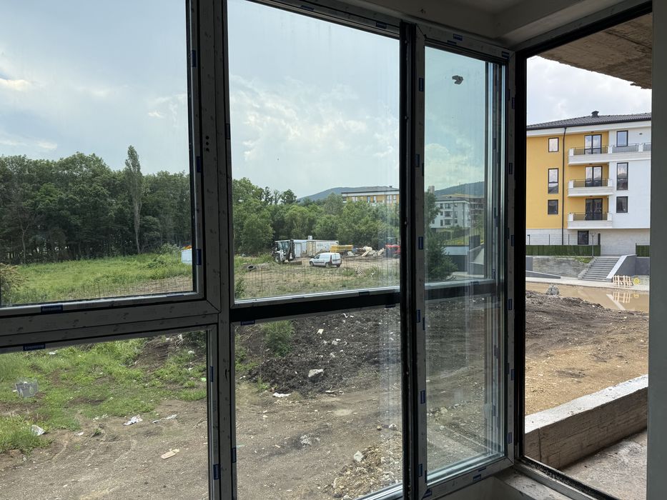 Апартамент + паркомясто