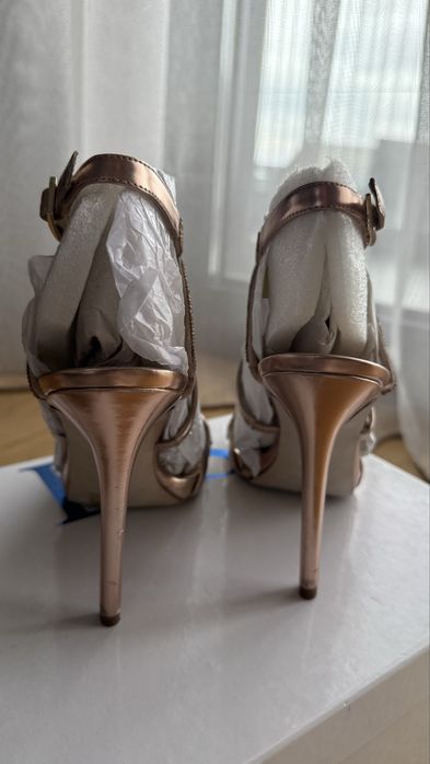 Сандали Guess, 36