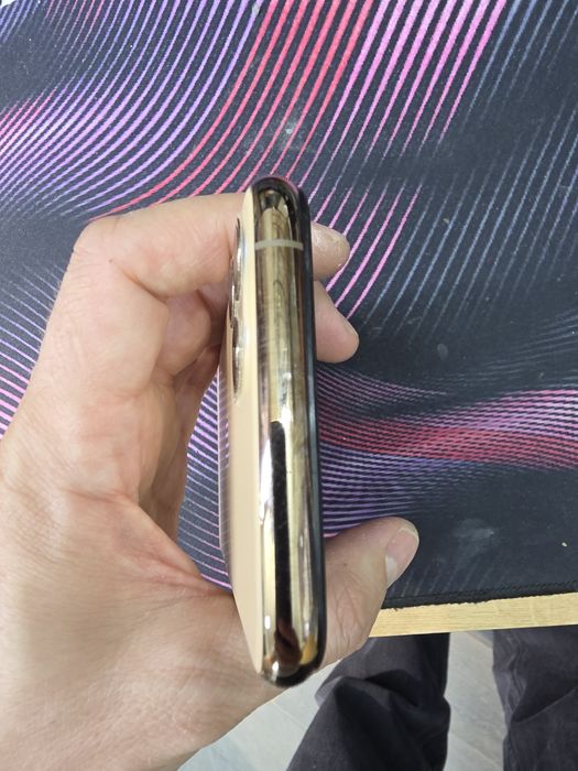 Продам iphone 11 pro 256