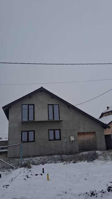 Casă de vânzare, proprietate privată