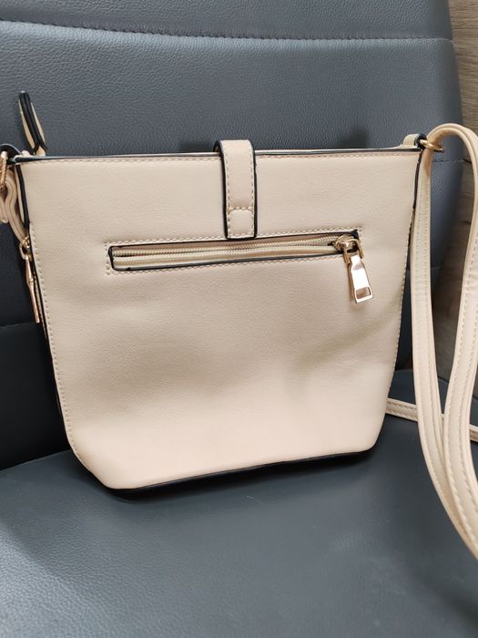 Ежедневна чанта 10лв.