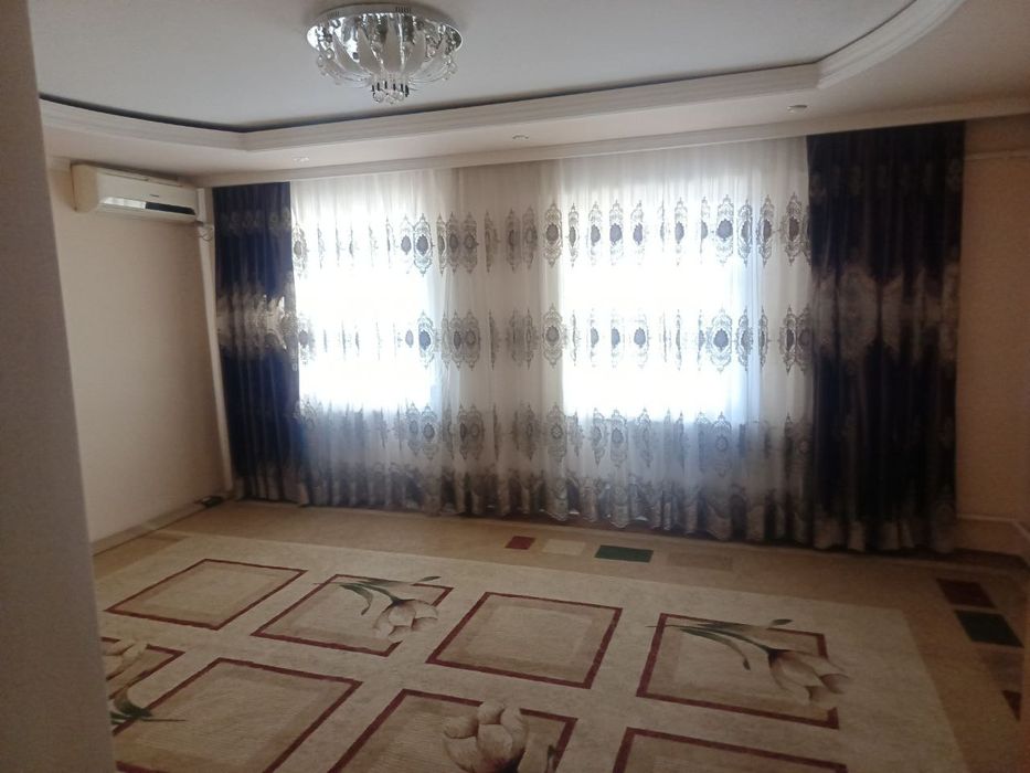 22 м/р Калинин бойындагы кирпич дом Гриль бардын усти
3 ханалы квартир