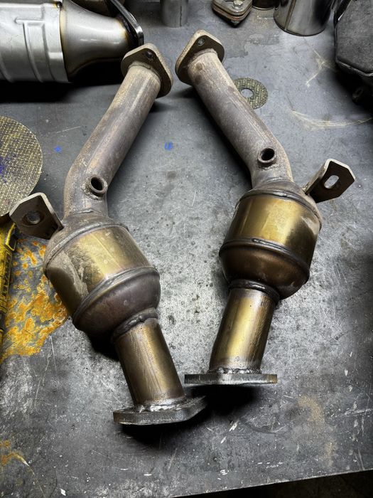 Пламегасители на двигатель Vq35de