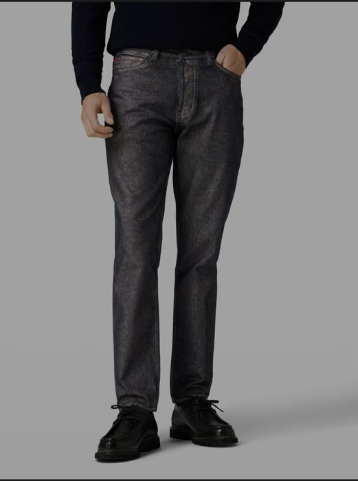 Hugo Boss Прави дънки