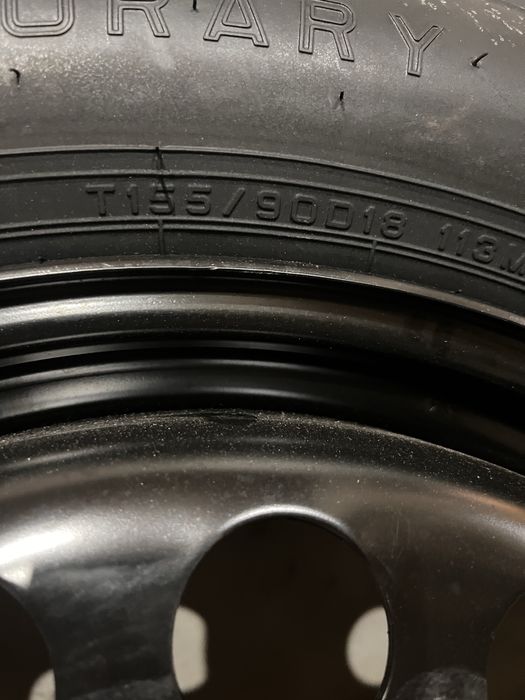 Резервна гума с ключ Mercedes ML-W164 / W166 комплект Патерица