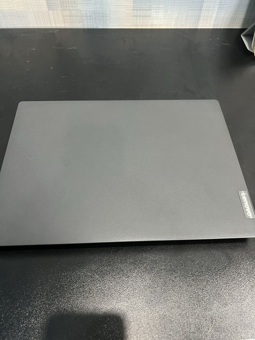 Продам Ноутбук Lenovo V-14 ADA