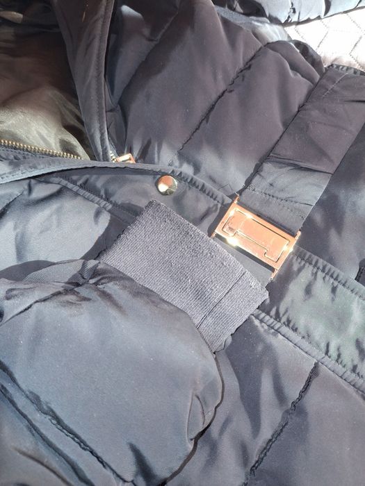 Зимна дамска шуба с подплатена качулка