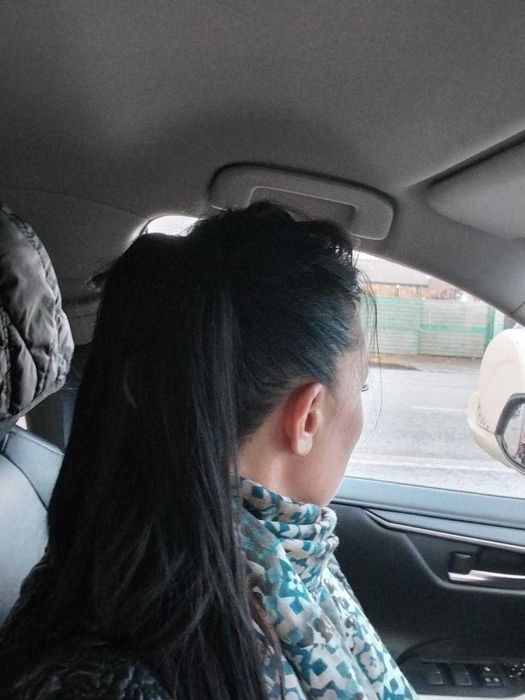 стекло листовое стеклобой, картон,бумага,пленка,ЖБ банка, пластмасс.