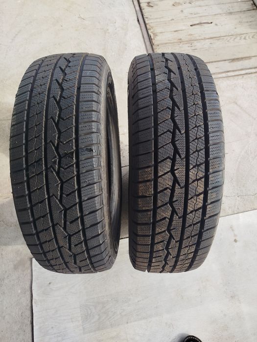 Продам шины Foroad 215/70 R16 комплект