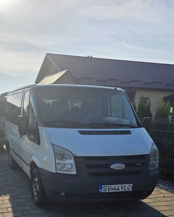 Vând Ford Transit, an 2008,8+1 locuri