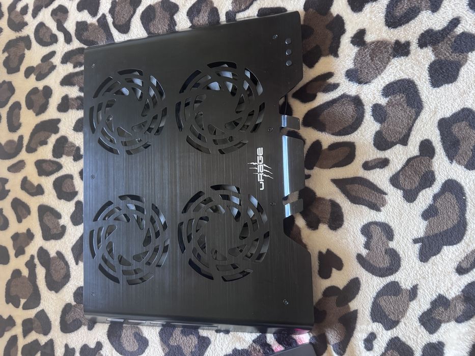 Laptop Asus ROG  1T