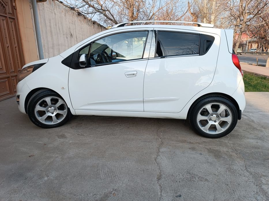 Diska Balon Sotiladi Bolta Jentra Stil 195 55 R16 Holat yaxshi