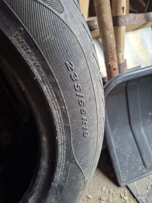 Продам лет резину 235/55/19