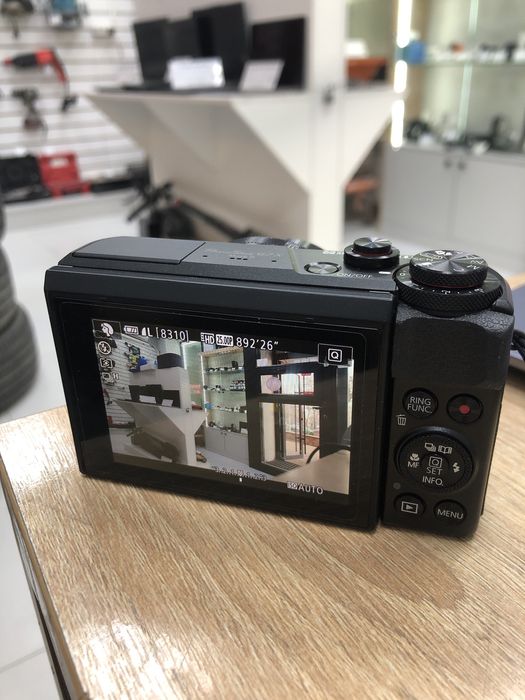 Canon G7x Mark ii (p25)