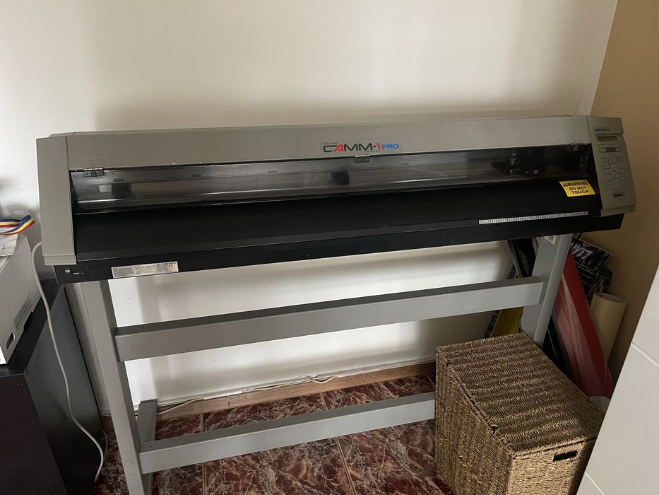Vand Cutter Plotter Roland CM-400
