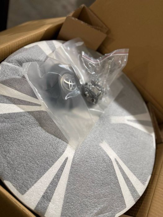 19 цола Оригинални Джанти 6х139.7 Toyota Land Cruiser Hilux  Нови